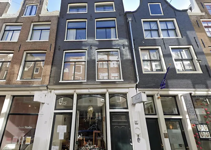 Twenty Five Rooms Amsterdam